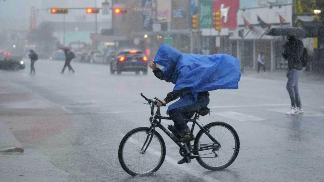 After One of the Driest Aprils on Record, Florida Could See Inches of Rain This Weekend