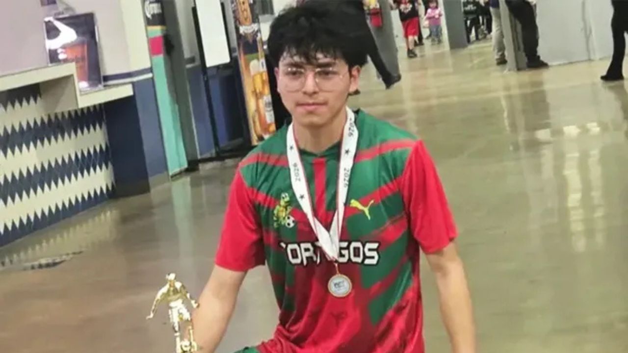 Chicago Honor Roll Student With “Whole Life Ahead of Him” Killed in Broad Daylight Shooting