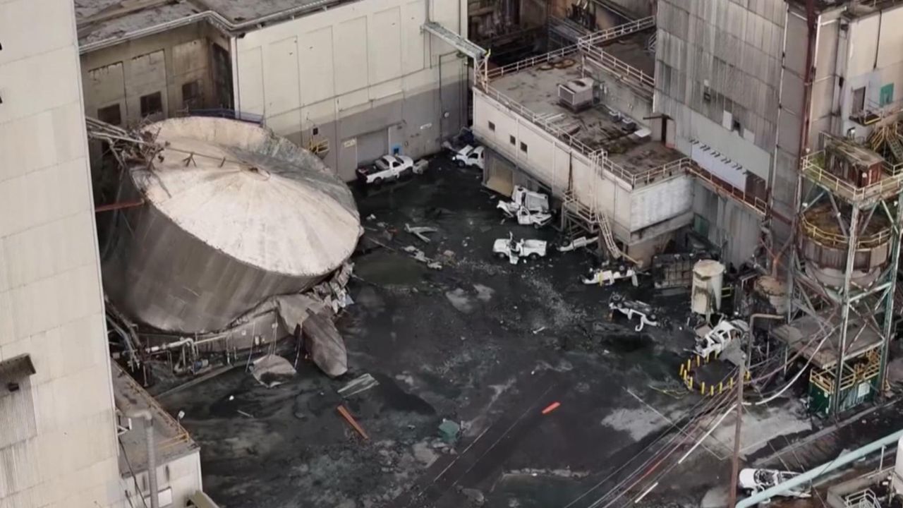 Death Toll Rises After Washington Paper Mill Disaster as Seventh Victim Recovered From Toxic Implosion Site