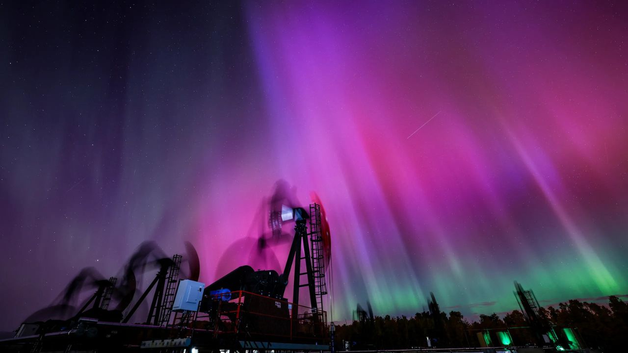 Northern Lights Could Dazzle Millions Across the U.S. Tonight as Powerful Solar Storm Heads Toward Earth