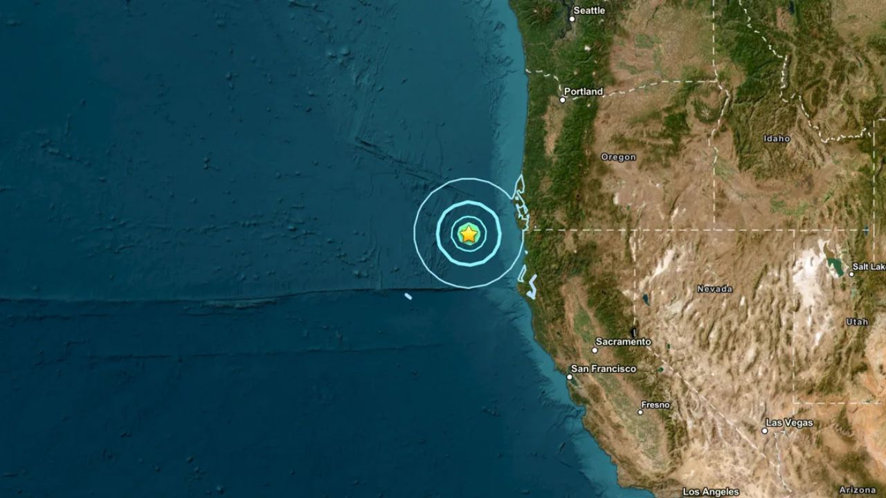 Series of Strong Earthquakes Rattle West Coast Waters as Magnitude 5.7 Quake Strikes Near Oregon